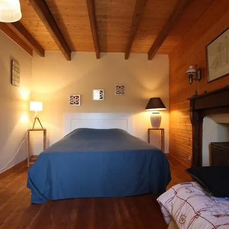 Des Vieilles Rues Hébergement de vacances *